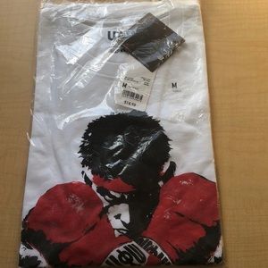 Uniqlo street fighter Ryu capcom graphic T shirt white Medium